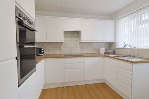 Photo 11- click for photo gallery